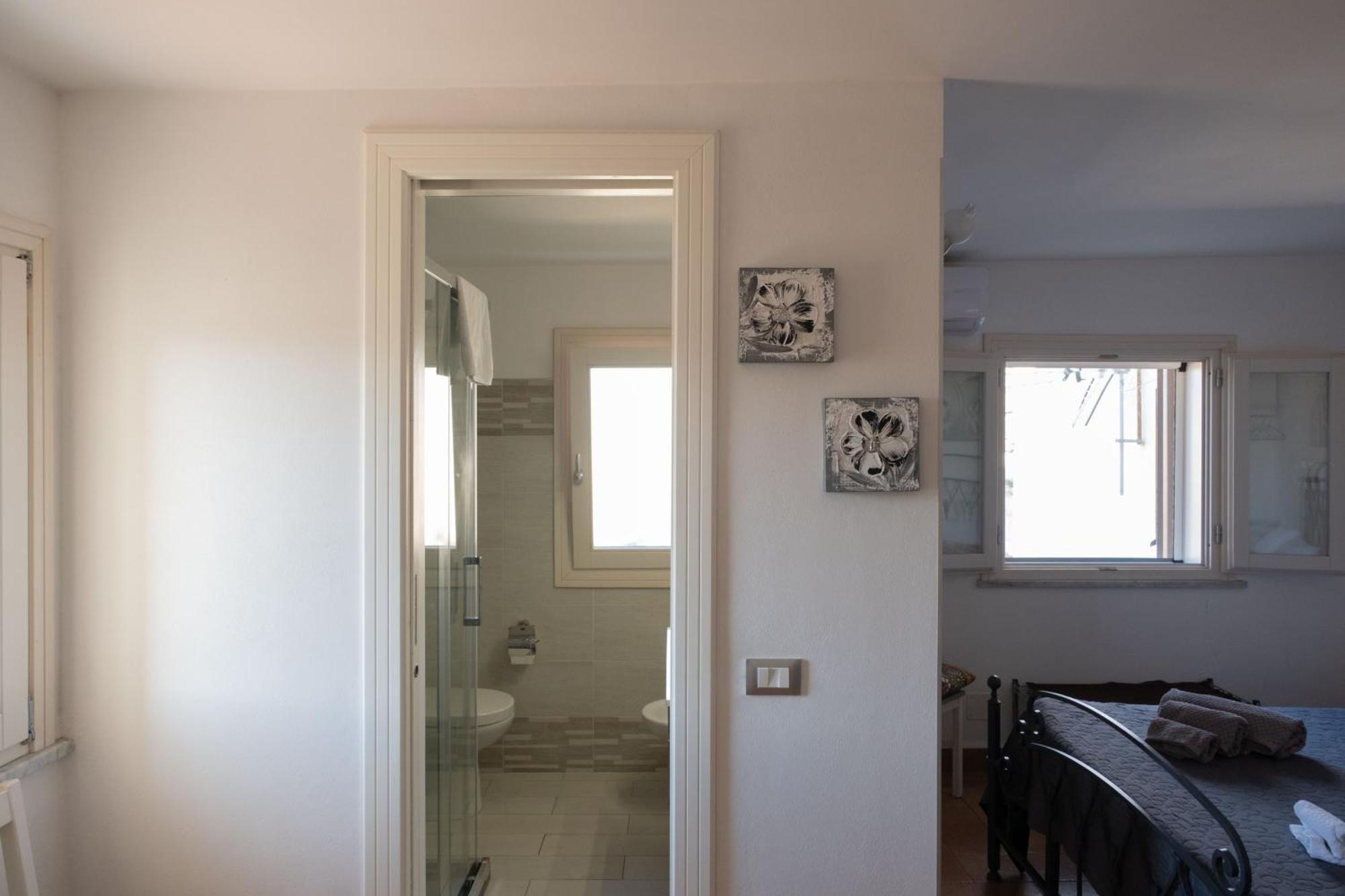 Sopra i tetti di Ballarò Palermo Esterno foto